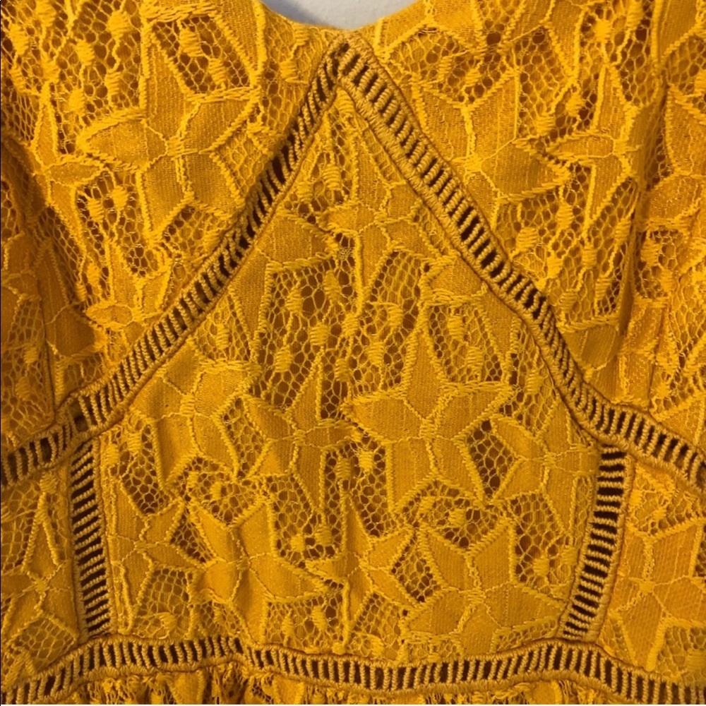 Mustard/yellow orange lace dress - Picture 3 of 3